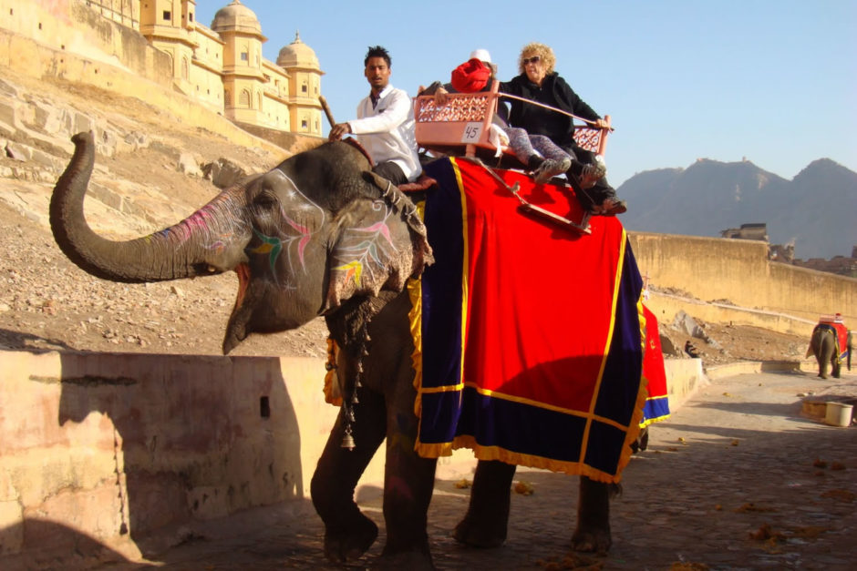 elephant-ride-amer-fort-jaipur.jpg